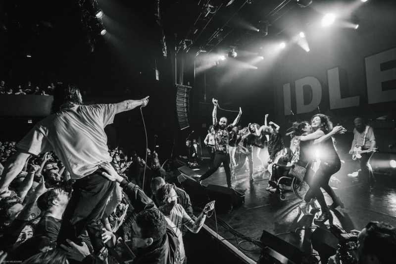 IDLES PREZENTUJE LIVE ALBUM