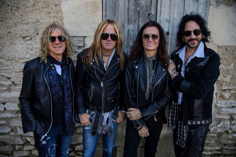 The Dead Daisies supportem Foreigner!