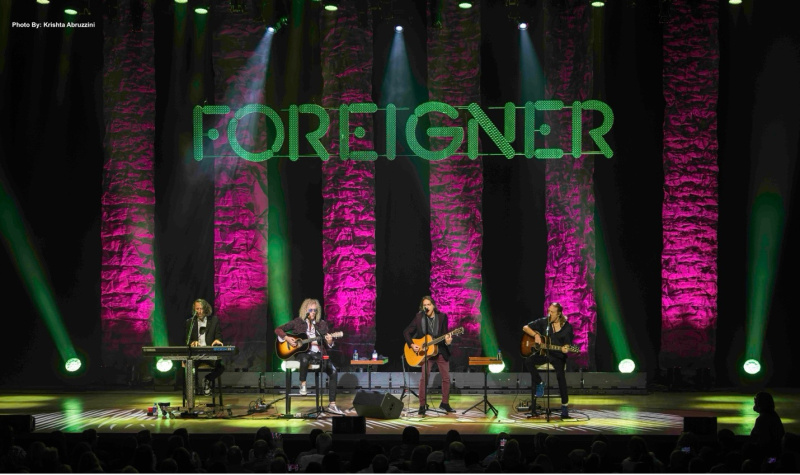 FOREIGNER OGŁASZA „FOREIGNER UNPLUGGED”