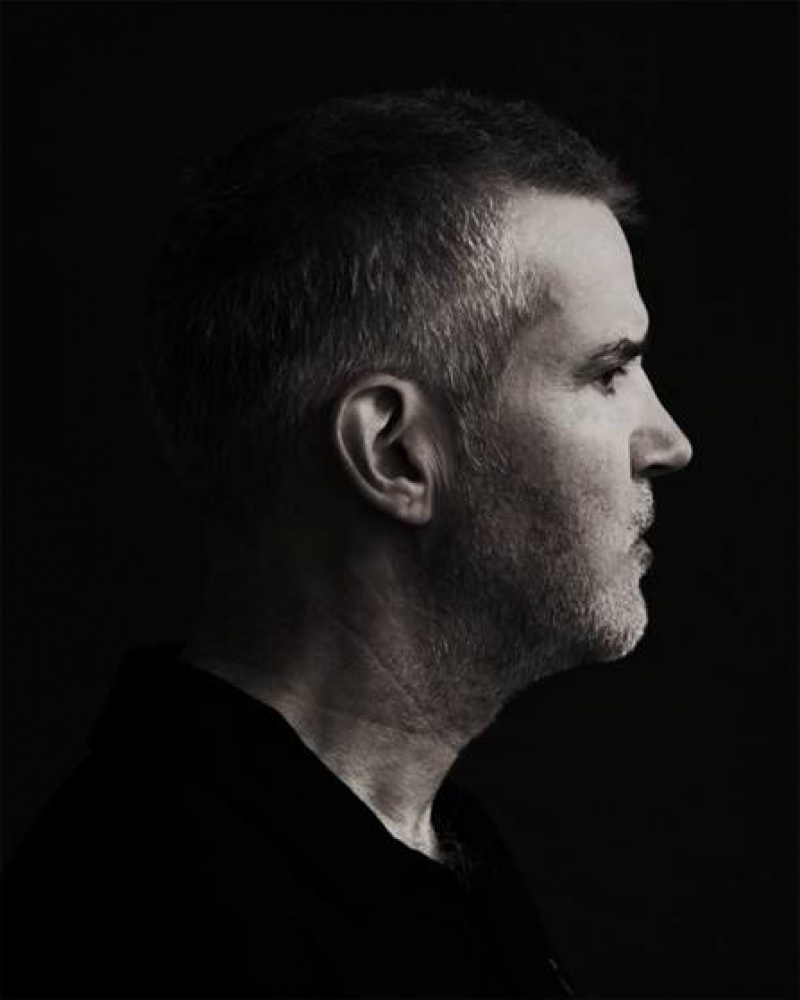 Lloyd Cole prezentuje teledysk „The Idiot"!