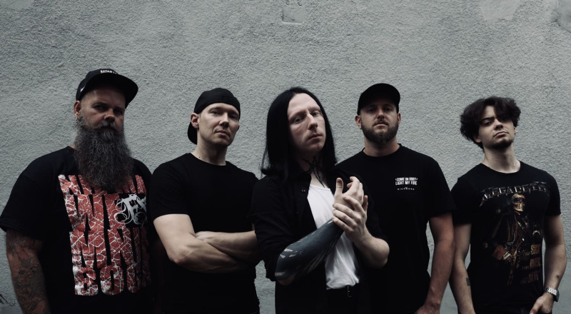 BETWEEN NOTHING - teledysk do singla "No Heaven Here"