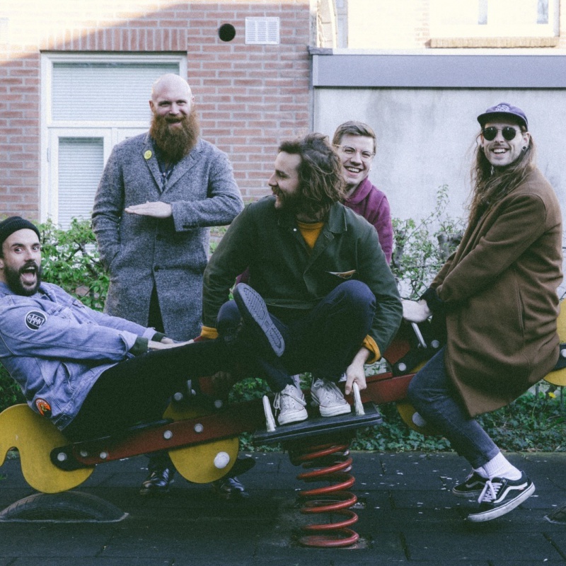 IDLES PREZENTUJE LIVE ALBUM