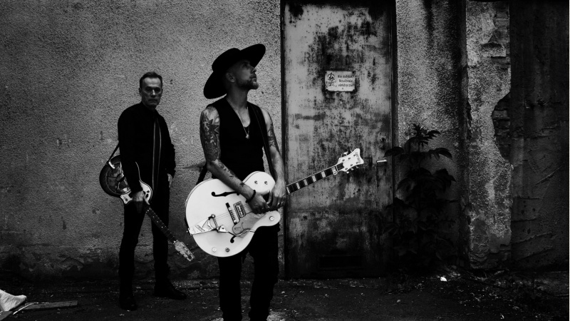 „Ain&#039;t Much Loving” – drugi singiel i teledysk z płyty „Songs Of Love And Death” zespołu Me And That Man!