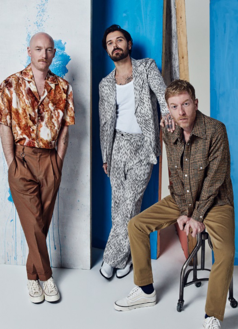 Biffy Clyro powraca z nowym albumem A Celebration of Endings!