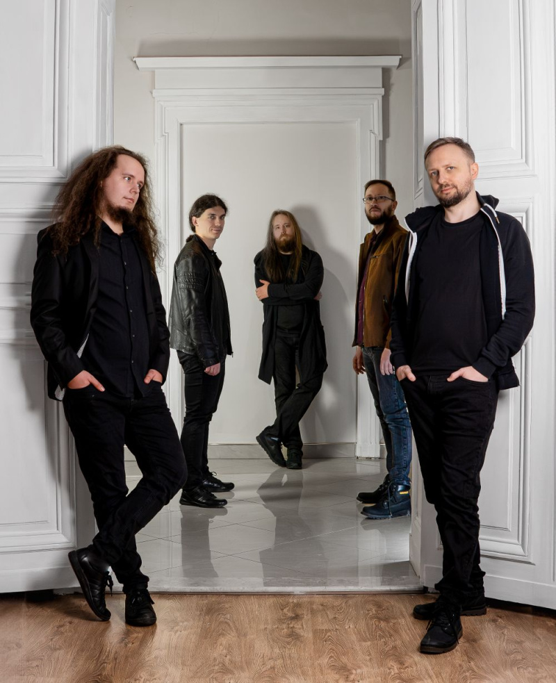 Mad Teacher- teledysk do "LONER" – pierwszego singla z nadchodzącego albumu