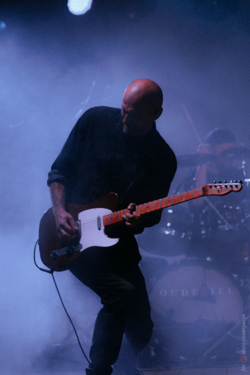 Oudeziel prezentuje nowy singiel