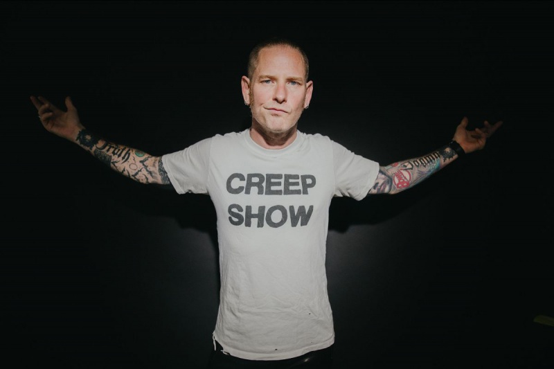 Corey Taylor ze Slipknot i Stone Sour zapowiada solowy album "CMFT"