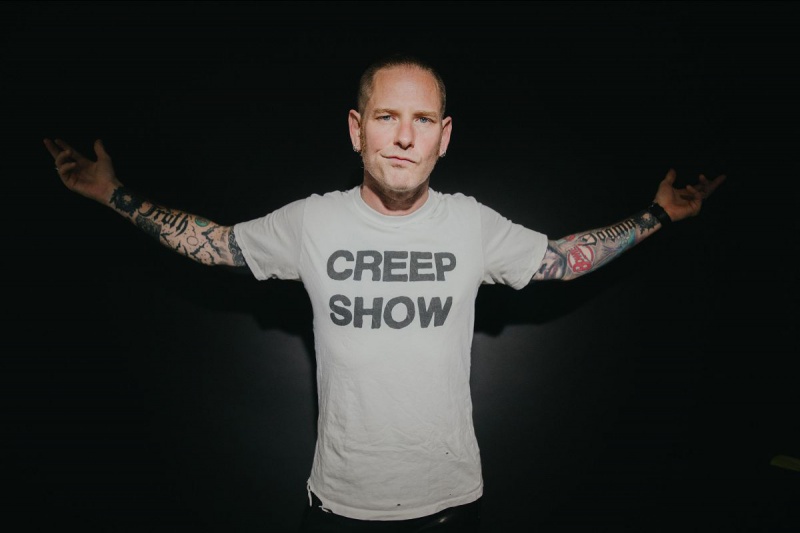 Corey Taylor ze Slipknot i Stone Sour zapowiada solowy album &quot;CMFT&quot;