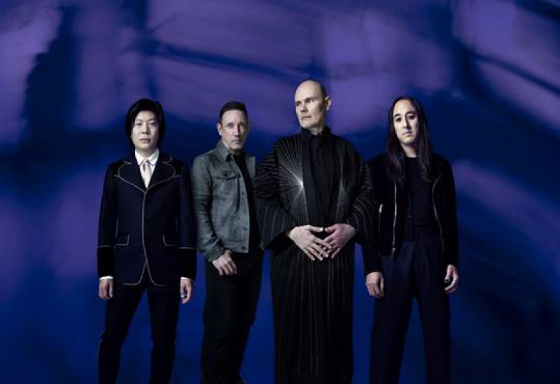 The Smashing Pumpkins prezentują video „Empires&quot;.