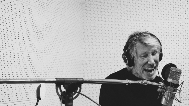 ROGER WATERS prezentuje klip do najbardziej radiowego utworu z ostatniej płyty - obejrzyjcie "Wait For Her" !