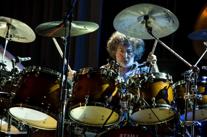 Simon Phillips