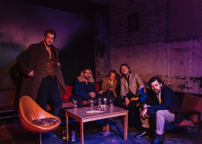 BALTHAZAR PREZENTUJE KLIP DO „ENTERTAINMENT”