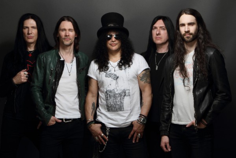 Slash z Guns N&#039;Roses zapowiada nowy album!