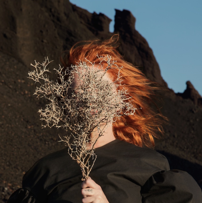 GOLDFRAPP KLIP „SYSTEMAGIC”