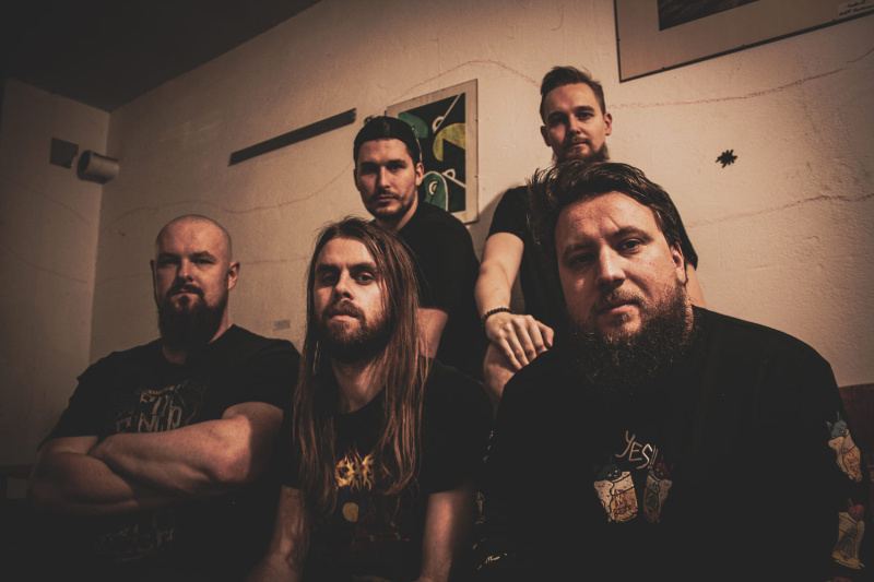 Pomorski PERPETUAL wypuścił nowy singiel "Meadows & Mires"