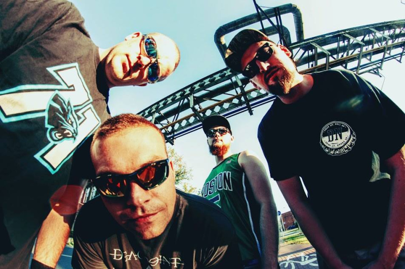 Polski HC/groove metalowy HeadUp uderza singlem zapowiadając nowy album